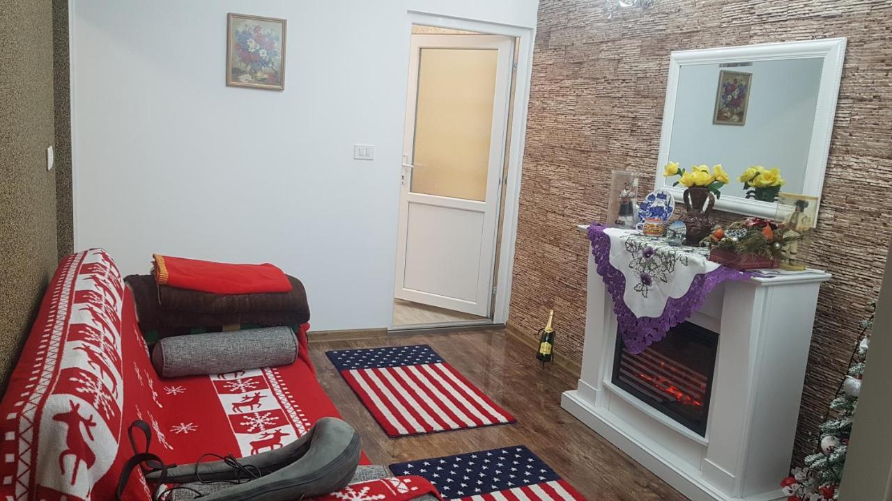Casa Cojanu Hotel Petroşani Екстериор снимка